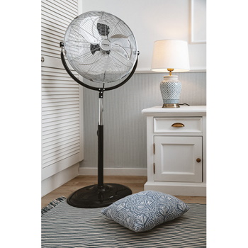 Camry stojeći hromirani ventilator CR7307-4